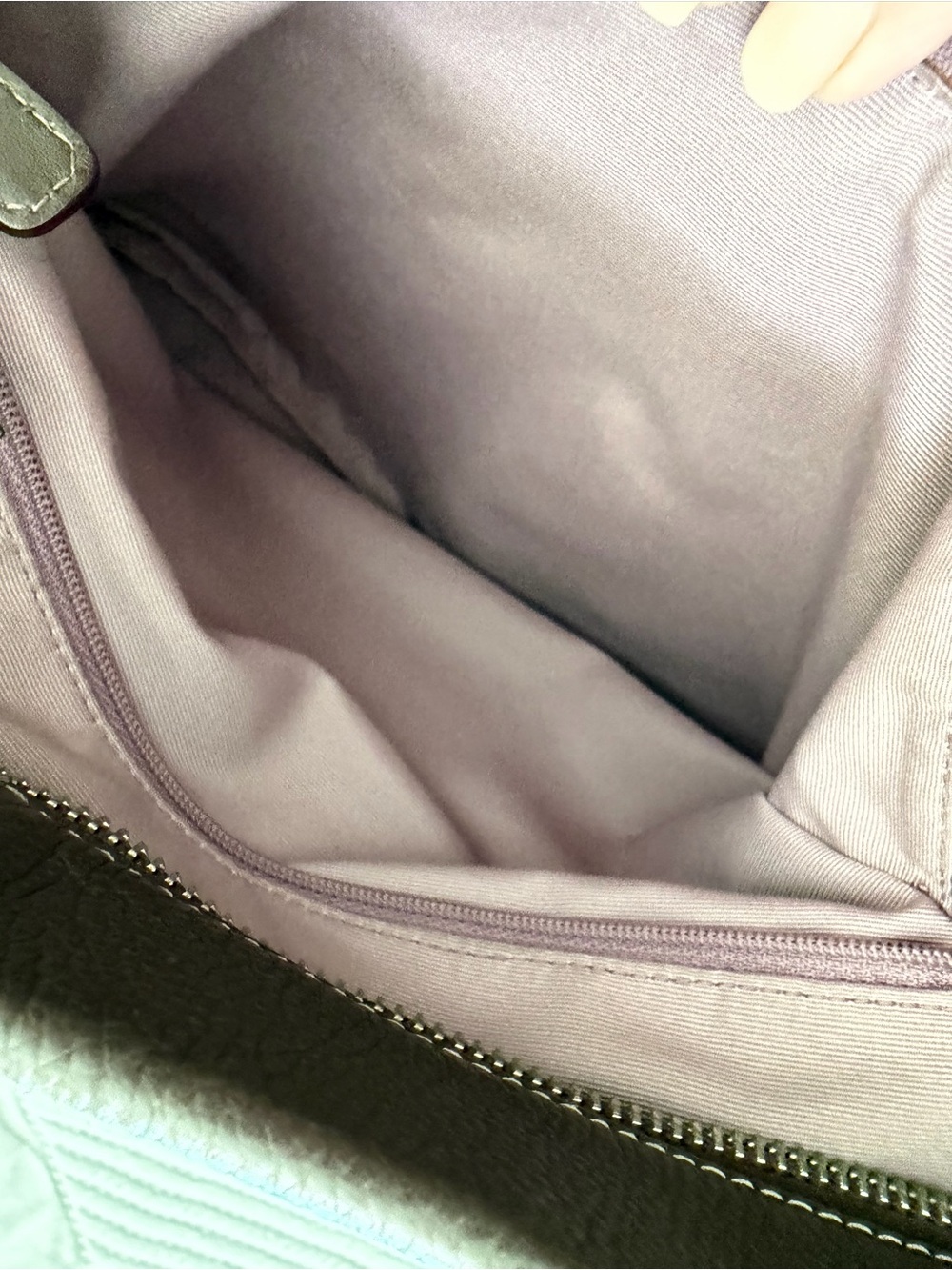 Coach Classic Medium Pebbled Leather Hobo Shoulder Bag in Dark Brown Leather - Picture 11 of 13